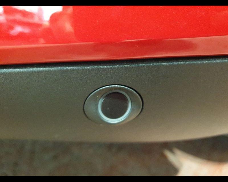 Peugeot 2008 2ª serie PureTech 130 S&S EAT8 GT