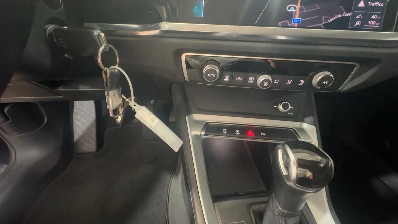 AUDI Q3 MY2019 2.0 TDI 150CV STRONIC SPORT EDITION