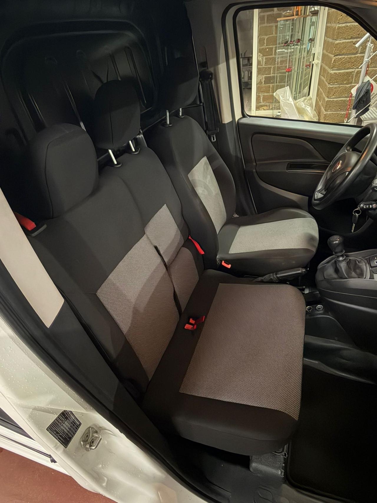 Fiat DOBLO CARGO CH1 BUSINESS 1.6 MJET 105CV E6D-F S&S