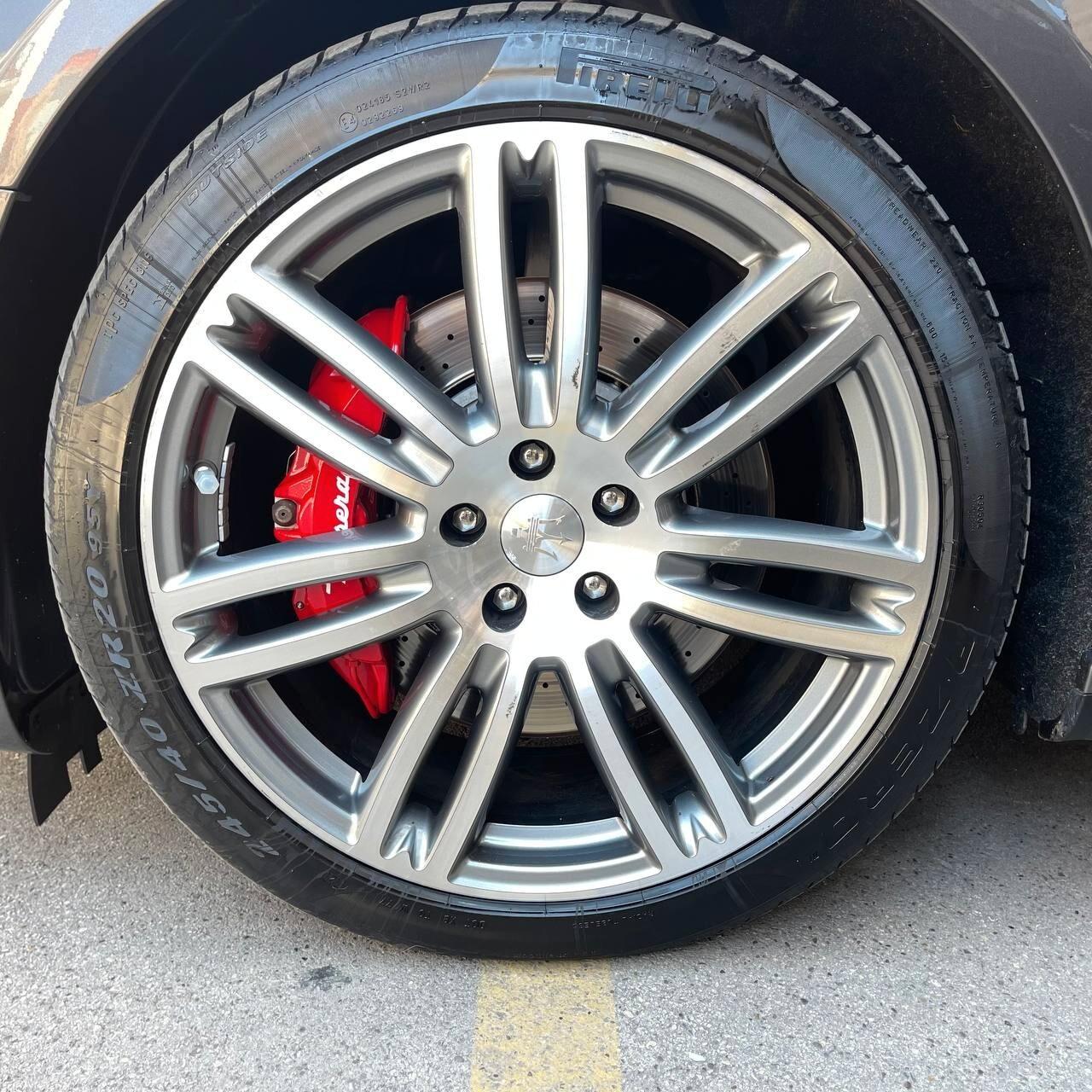 Maserati Ghibli 3.0 V6 Diesel 250cv Granlusso