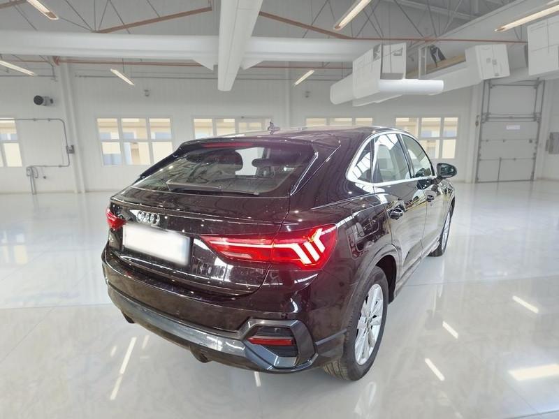 AUDI Q3 SPORTBACK 35 TDI S tronic Business Plus