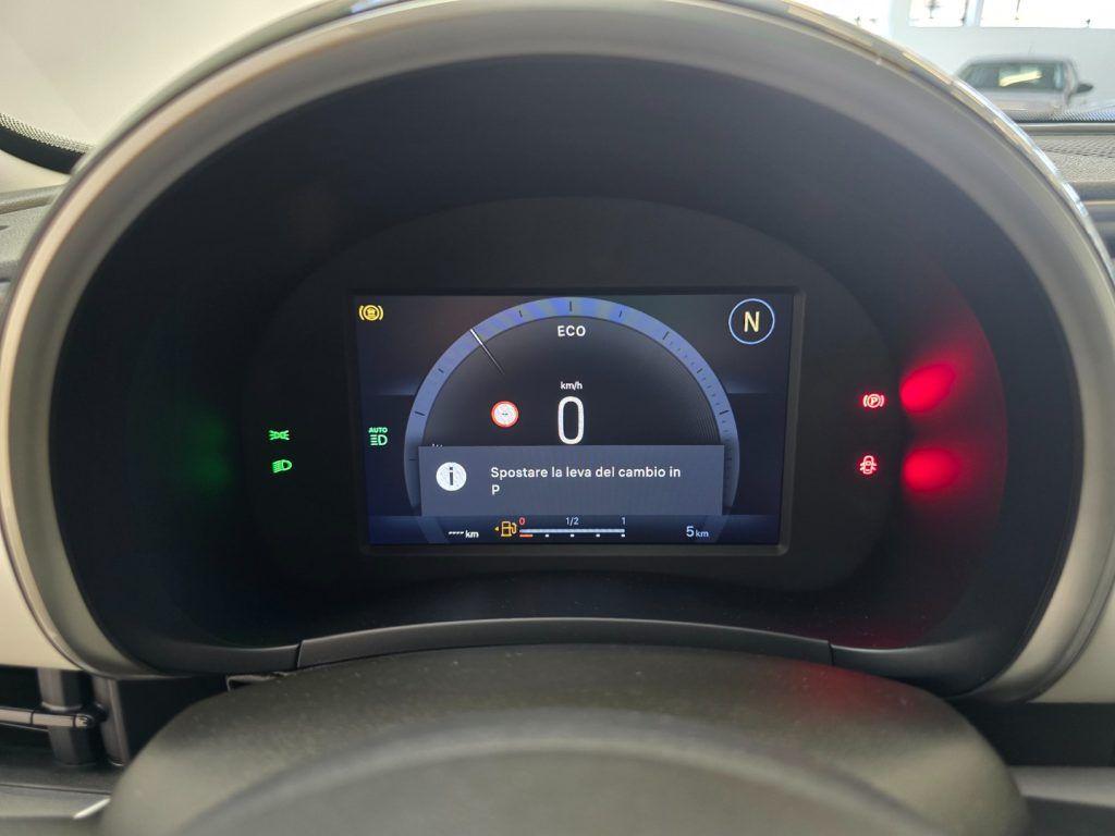 Fiat 600 Hybrid DCT MHEV La Prima