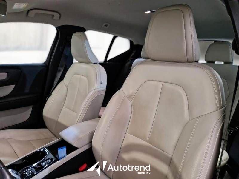 Volvo XC40 Recharge T5 180+82 CV Recharge Plug-in Hybrid Inscription