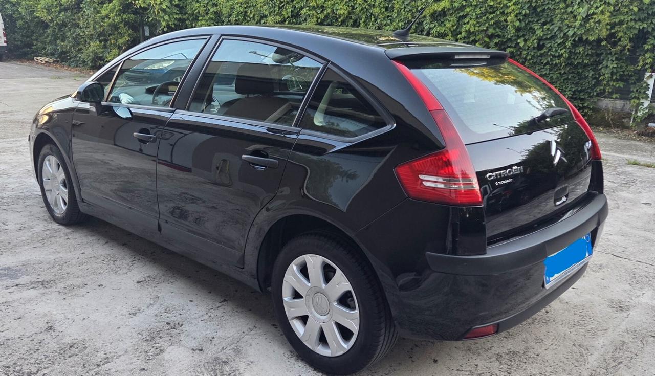 Citroen C4 1.6 HDi 90CV 5 porte