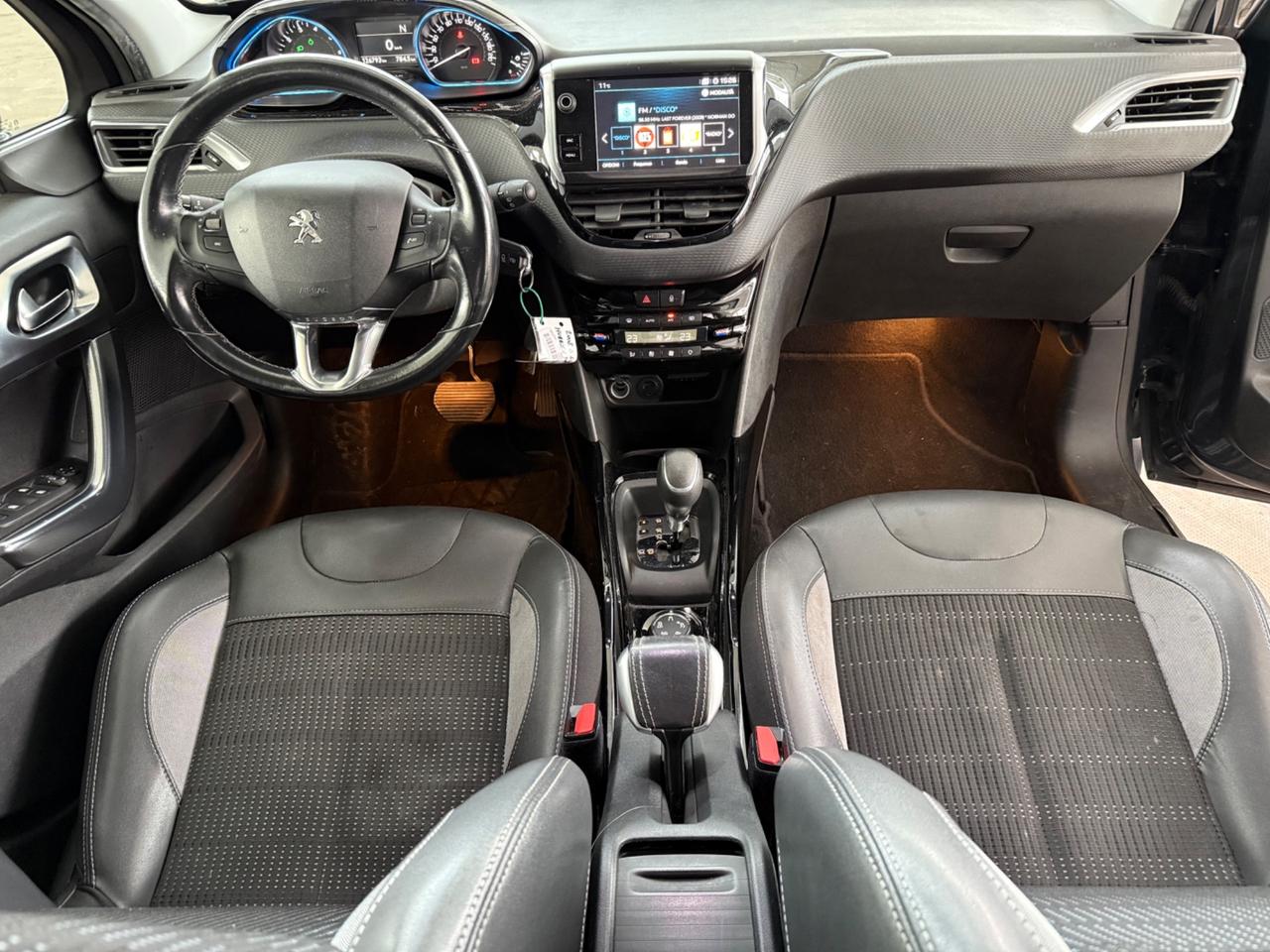 Peugeot 2008 PureTech Turbo 110 EAT6 S&S Black Matt