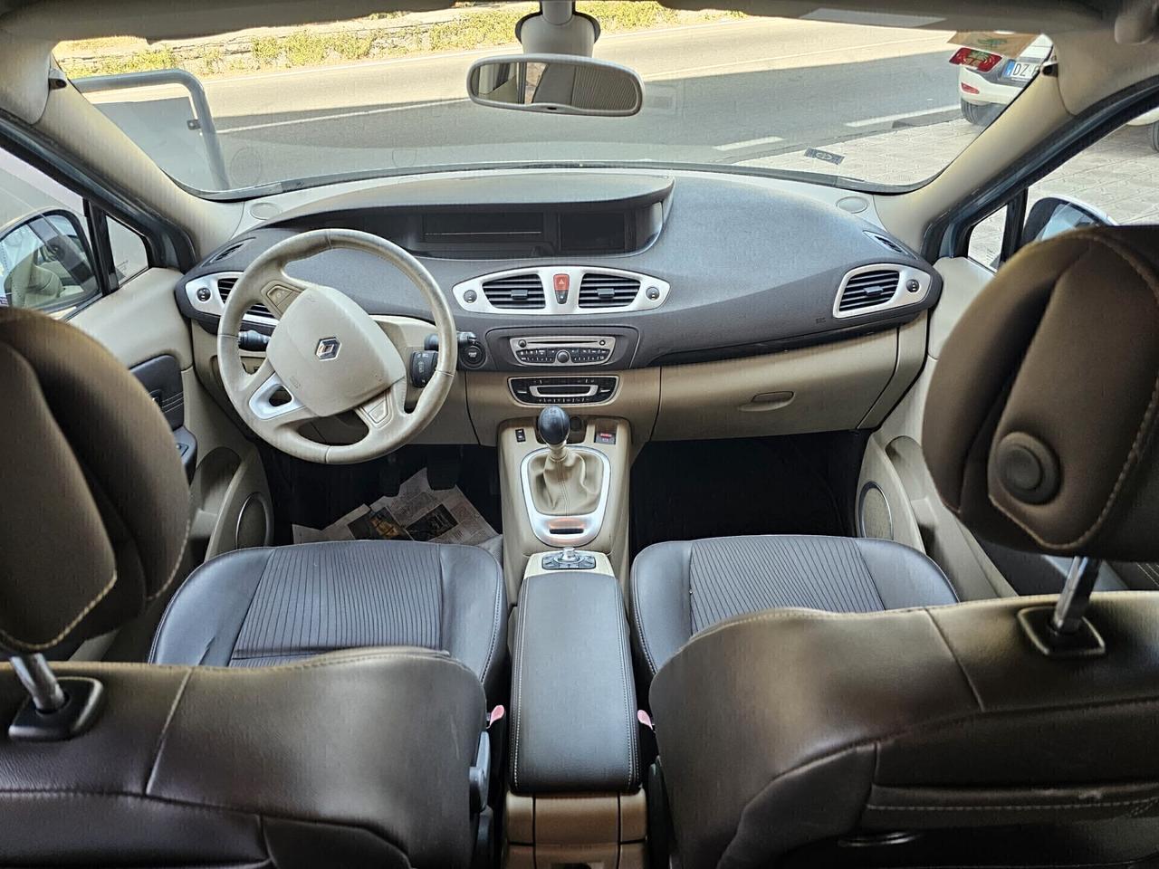 Renault Scenic Scénic X-Mod 1.5 dCi 110CV Confort