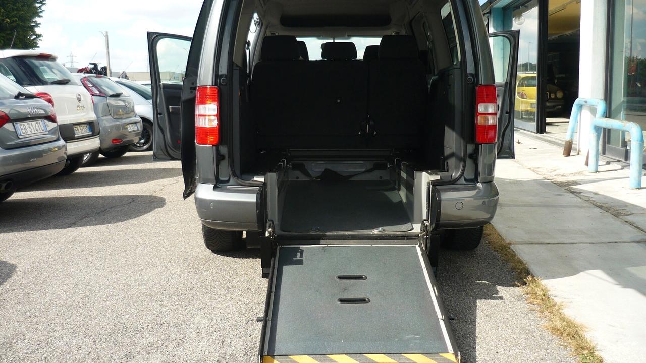Volkswagen Caddy 20TDI 140CV DSG 4p. Maxi x trasporto disabile pianale ribassato con pedana