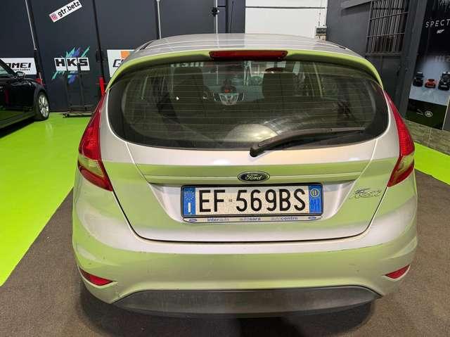 Ford Fiesta 5p 1.2 16v Titanium c/esp E5