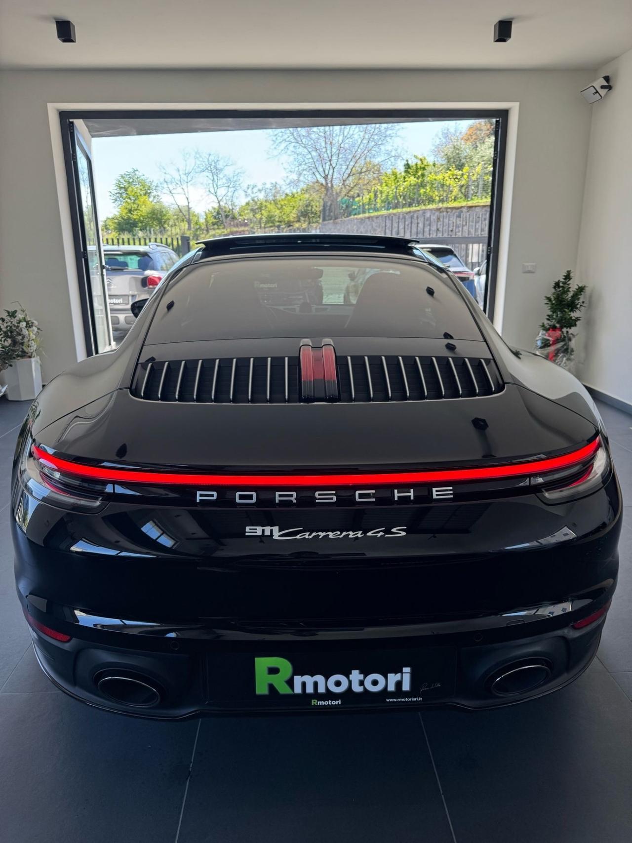 Porsche 992 4S