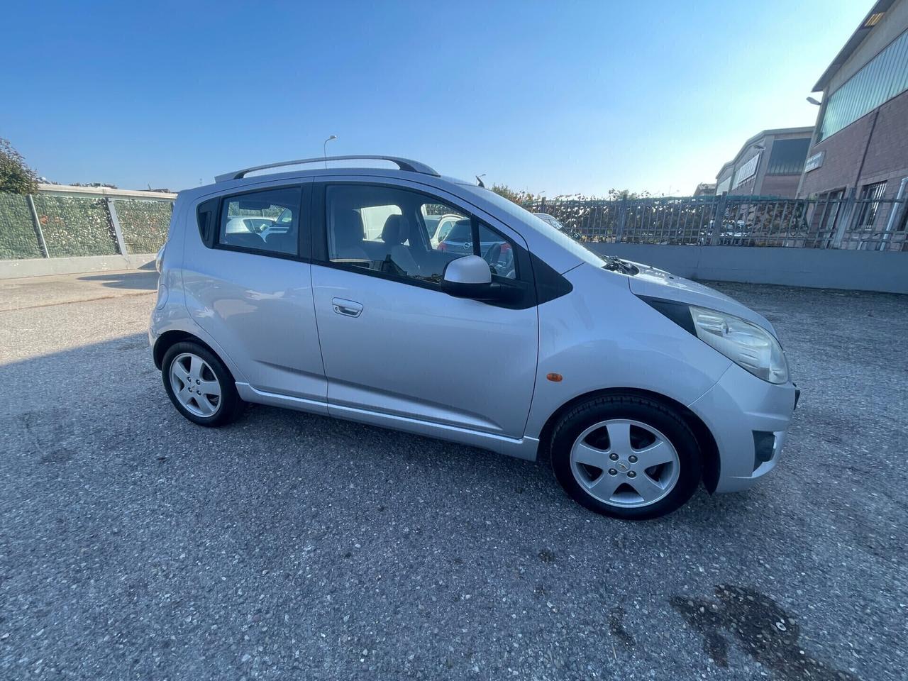 Chevrolet Spark 1.2 LT
