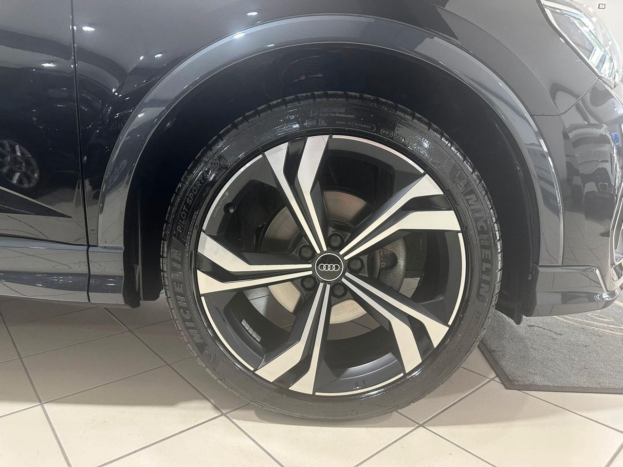 Audi Q3 SPB 35 TDI S tronic line edition