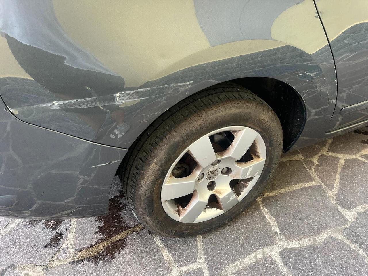 Peugeot 5008 1.6 VTI 120CV, 7 Posti