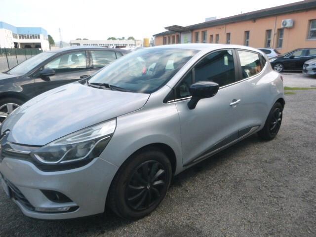 Renault Clio 1.2 75CV 5 porte Life NEOPATENTATI