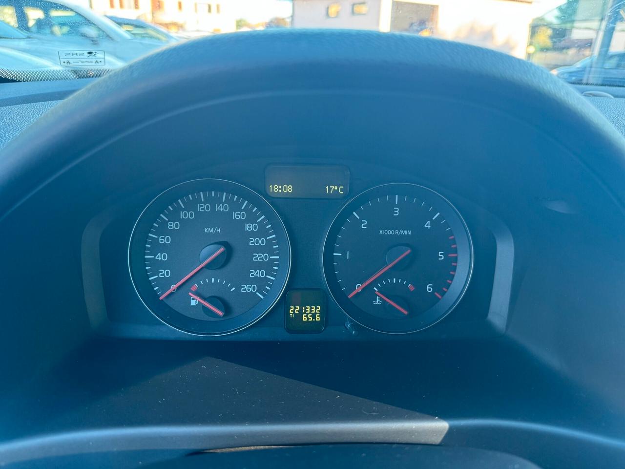 Volvo V50 D2 POLAR