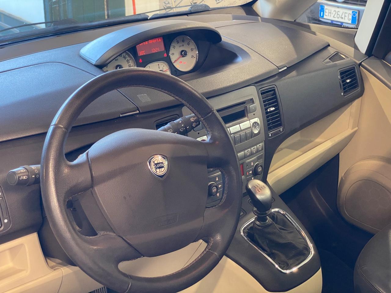 Lancia MUSA 1.4 16V 79MILA KM Platino Plus
