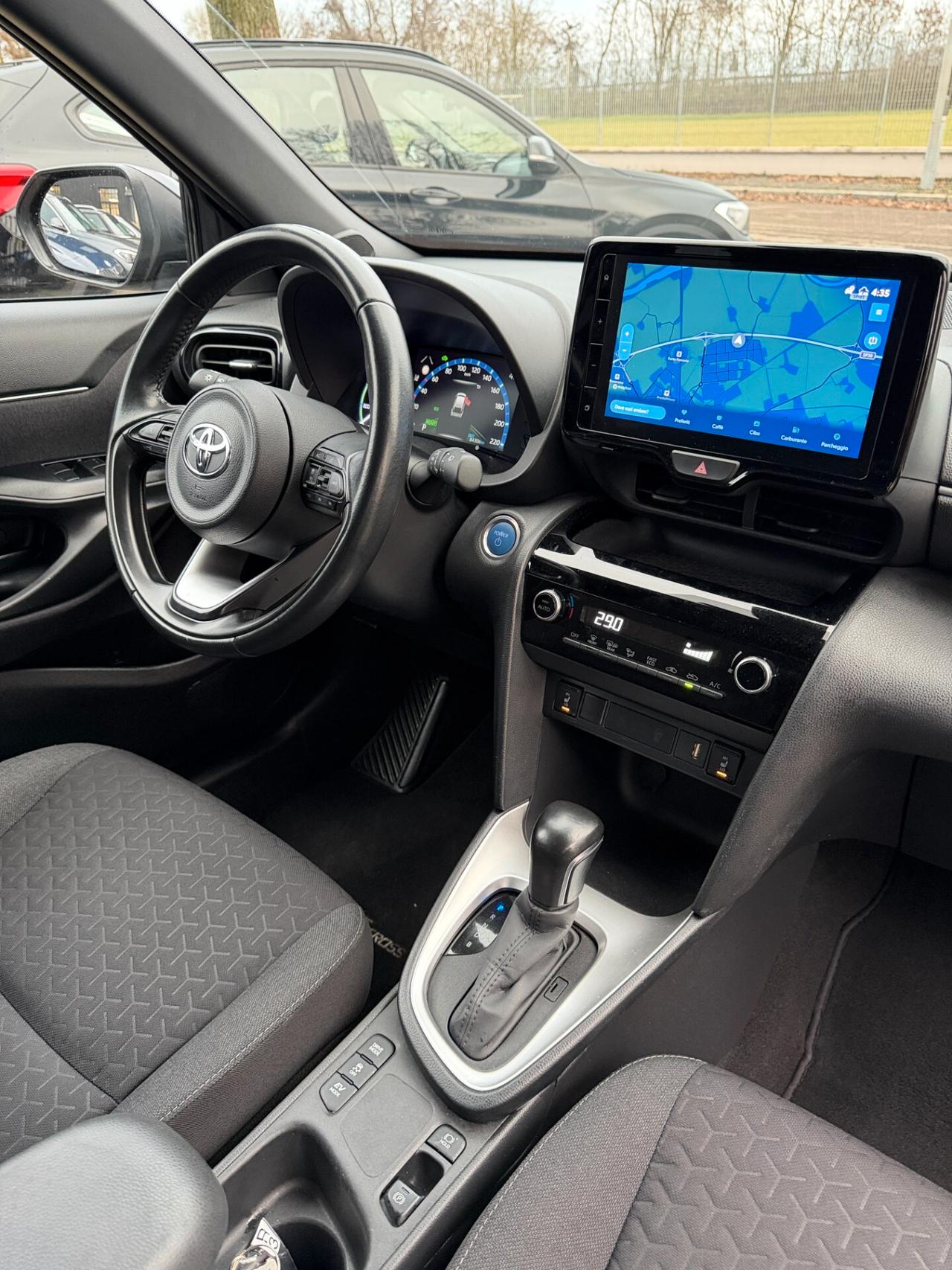 Toyota Yaris Cross 1.5 Hybrid 5p. E-CVT Trend