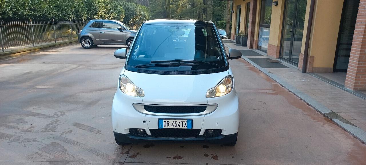 Smart ForTwo 1000 52 kW coupé pure
