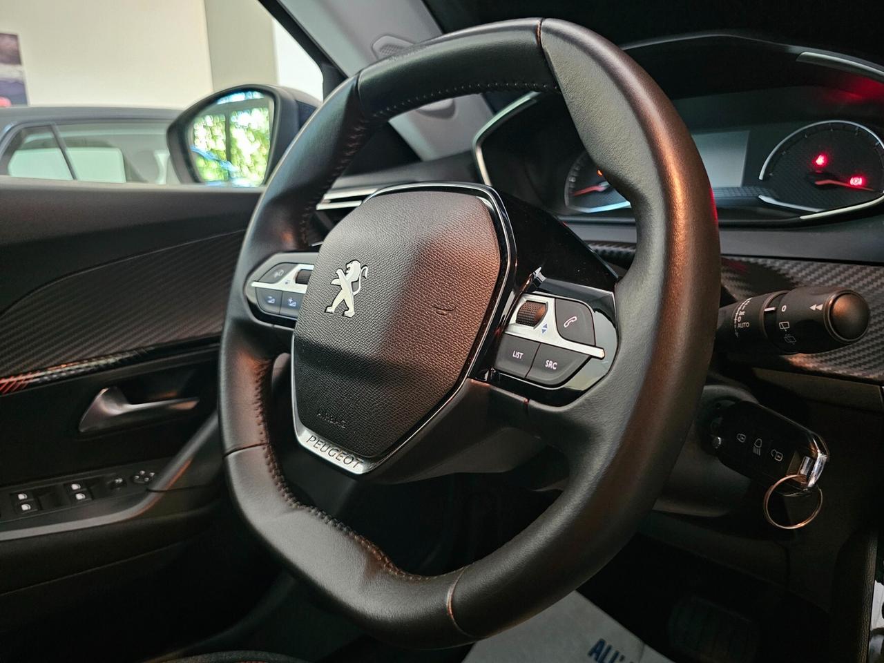 Peugeot 2008 PureTech 130 S&S EAT8 Active Pack