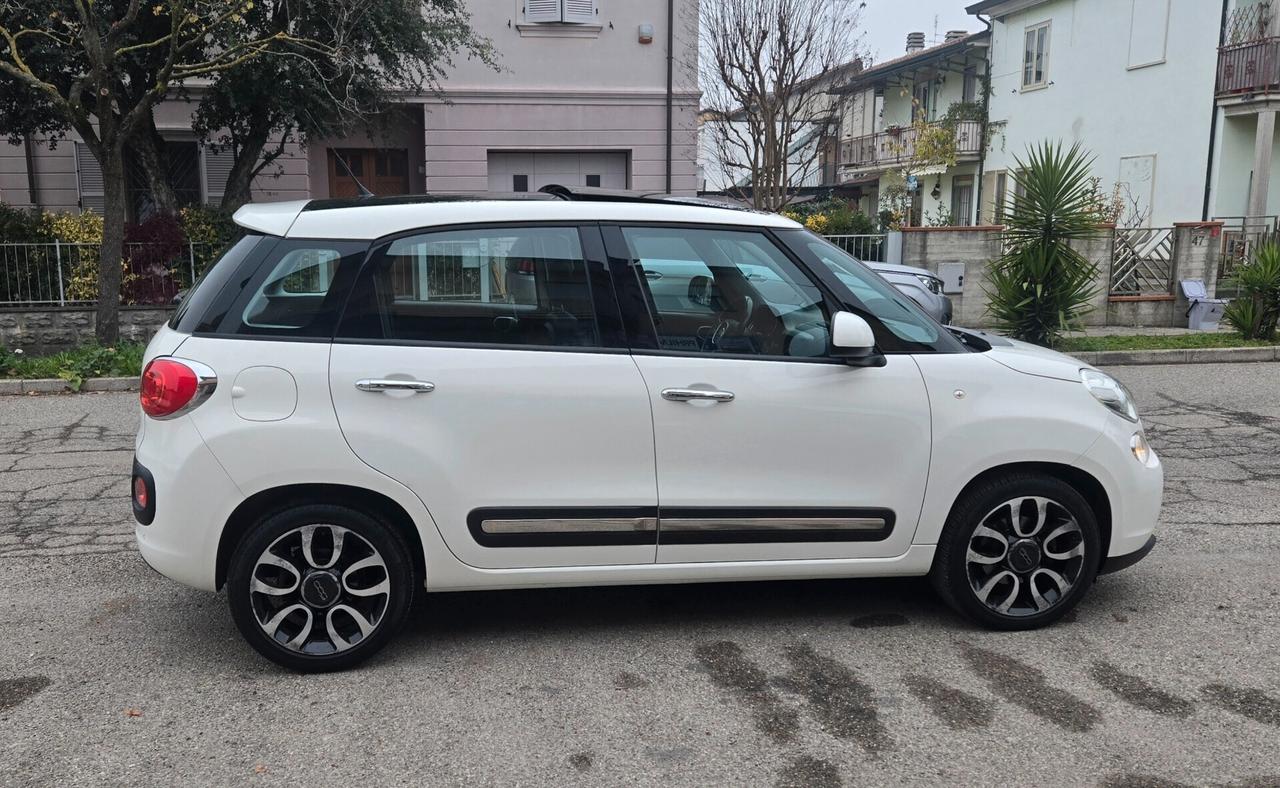 Fiat 500L 1.6 Multijet 105 CV Panoramic Edition Bianco Gelato