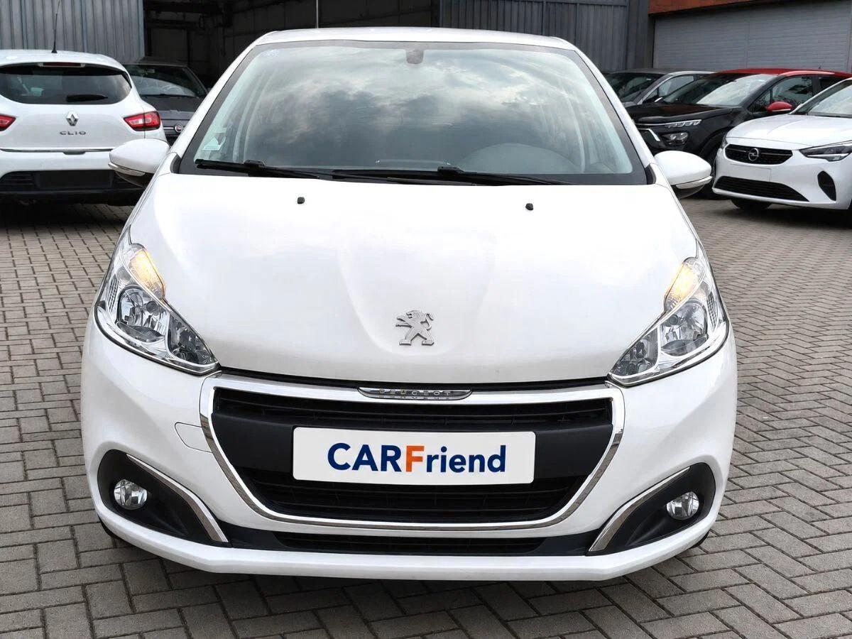 Peugeot 208 PureTech 82 5 porte Allure