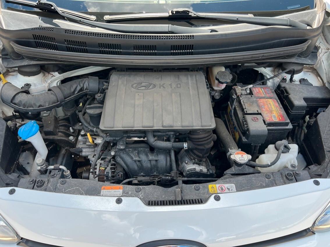 Hyundai i10 1.0 Comfort UNICO PROPRIETARIO - NEOPATENTATI