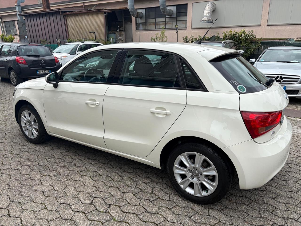 Audi A1 1.2 TFSI Attraction*NEOPATNETATI*EURO5