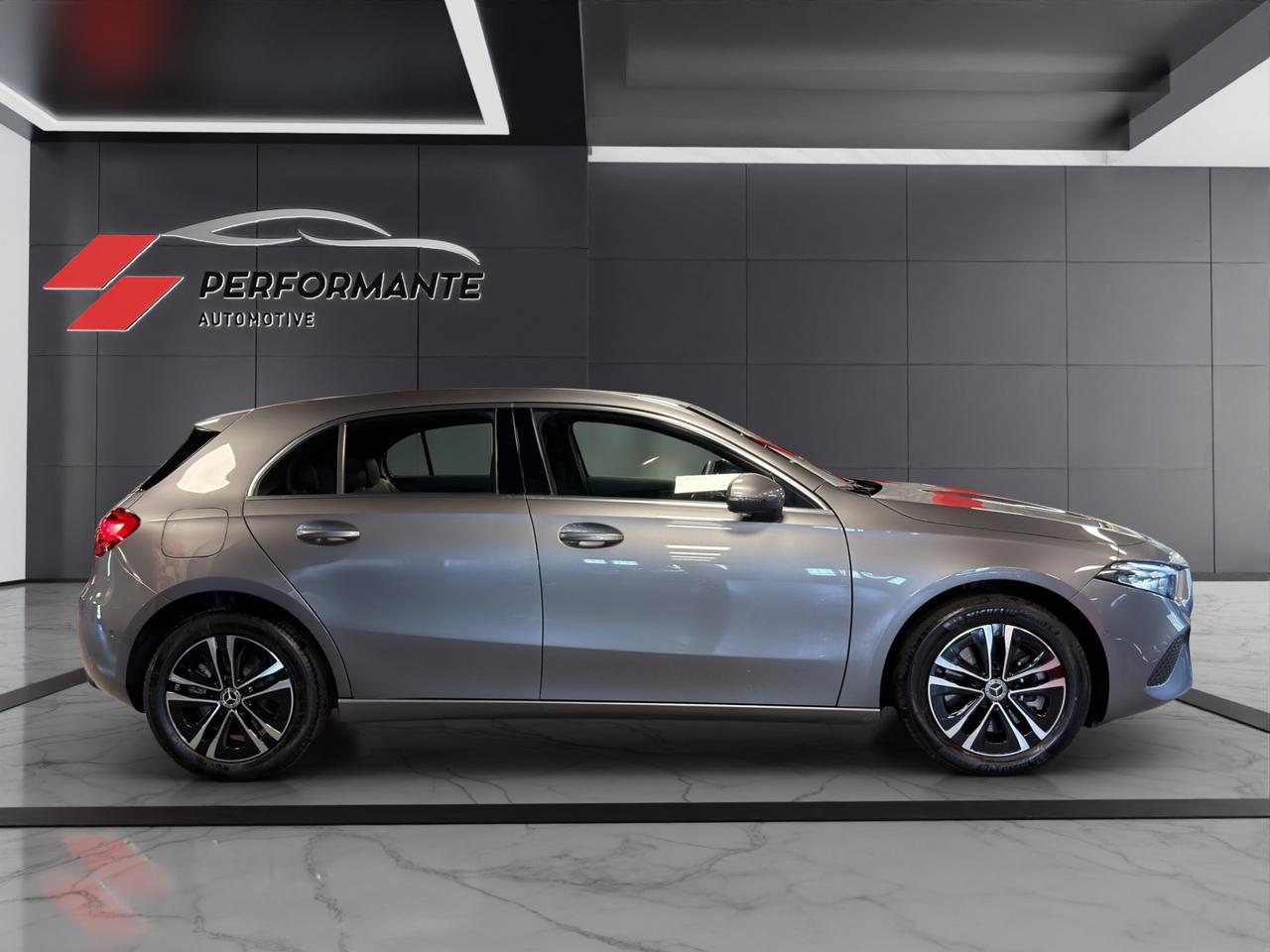 Mercedes A 250 e Plug-In-Hybrid Progressive Advanced Speedshift DCT AMG 8G