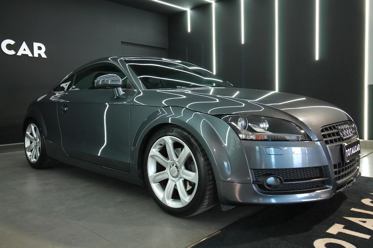 Audi TT Coupé 2.0 TFSI