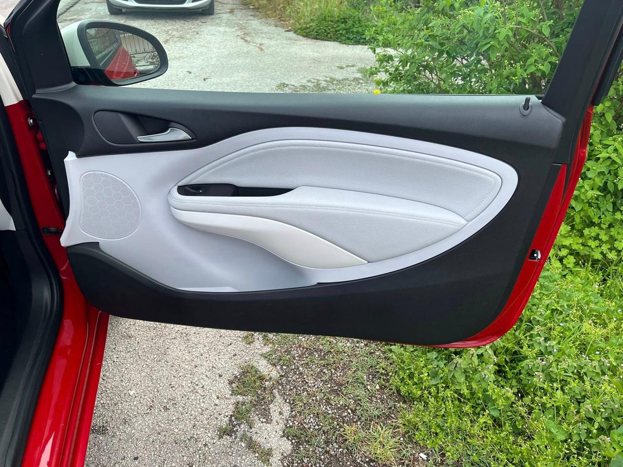 Opel Adam 1.4 GPL 87CV GPL Tech Glam