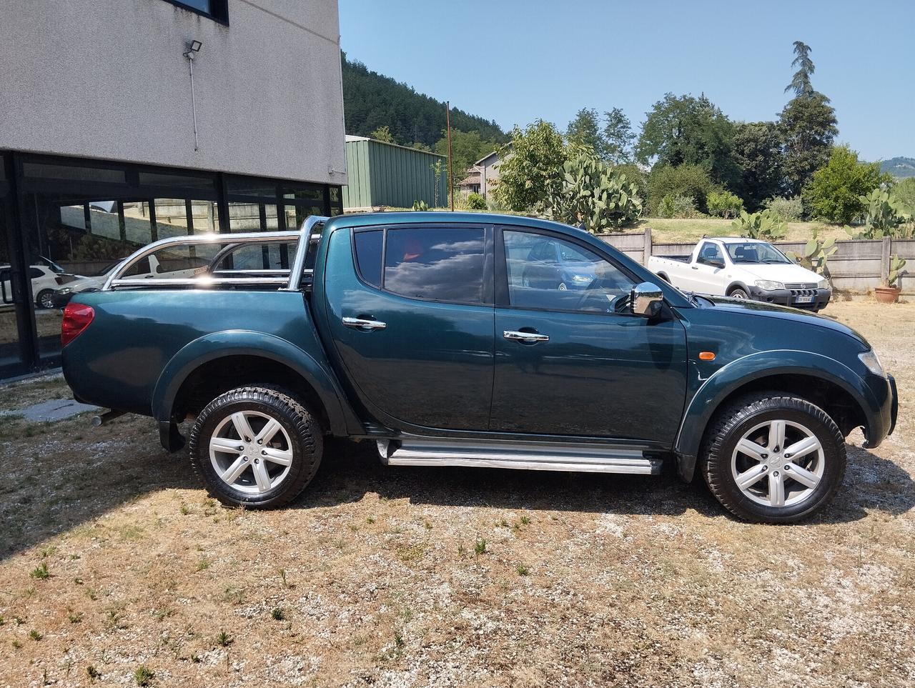 Mitsubishi L200 2.5 DI-D/136CV Double Cab Intense