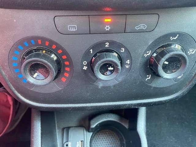 Fiat Punto Punto III 2012 5p 1.2 Lounge E6