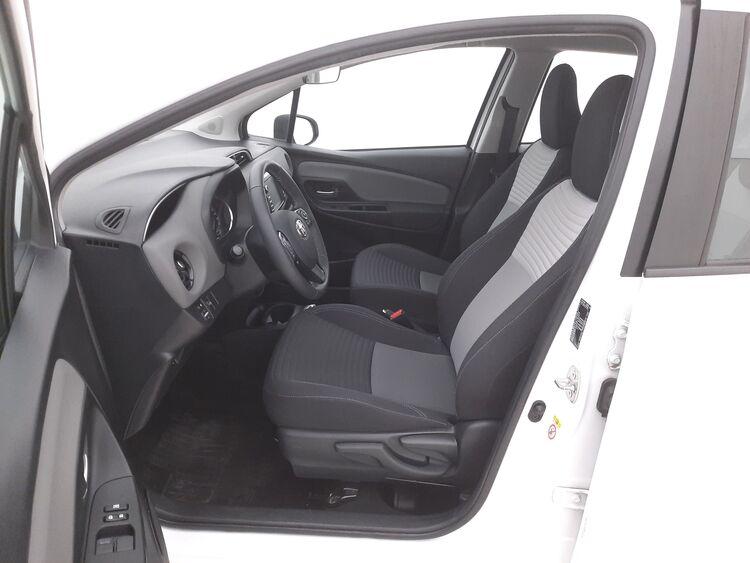 Toyota Yaris Hybrid Business BR090946 1.5 Full Hybrid 101CV