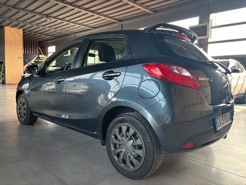 Mazda2 1.3 16V 75CV NEOPATENTATI