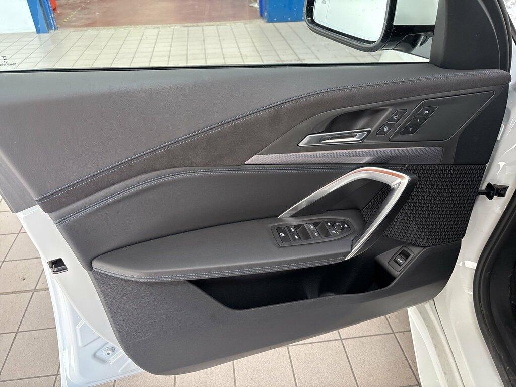 BMW iX2 20 MSport Pro eDrive