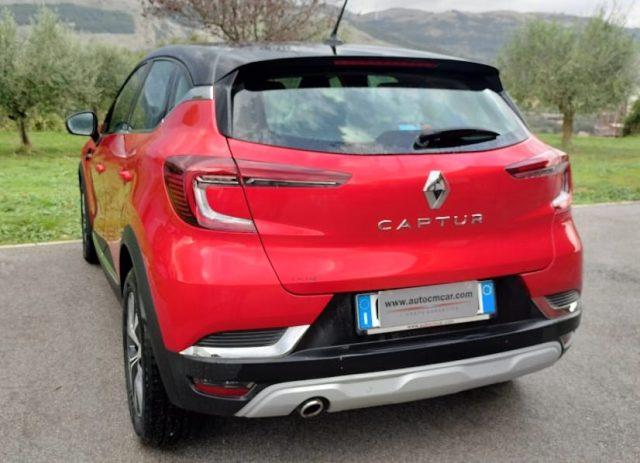 RENAULT Captur Blue dCi 95 CV Intens