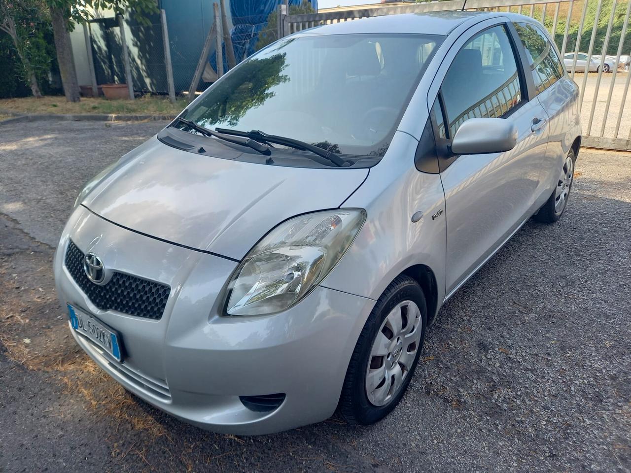 YARIS DIESEL CAMBIO AUTOMATICO UNIPRO 12 MESI GARANZIA