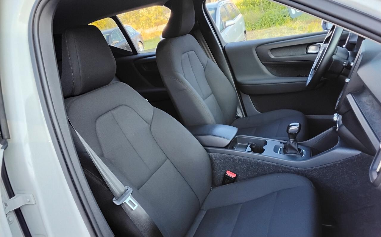 Volvo XC40 T3 Momentum