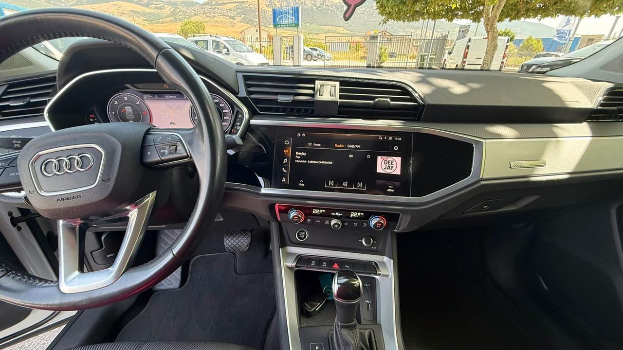 Audi Q3 35 TDI S tronic Business Advanced