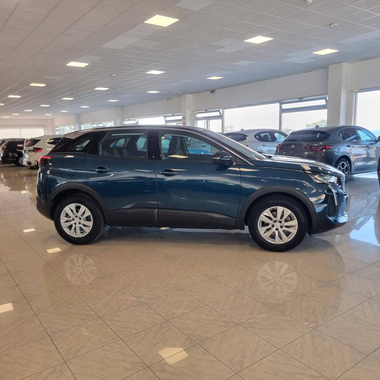 PEUGEOT 3008 ACTIVE PACK 1.5 BlueHDi 130cv EAT8 Euro 6D