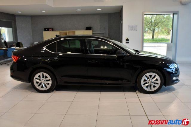 SKODA Octavia SEDAN 1.5 E-TEC 150 CV DSG STYLE - REARVIEW - NAVI