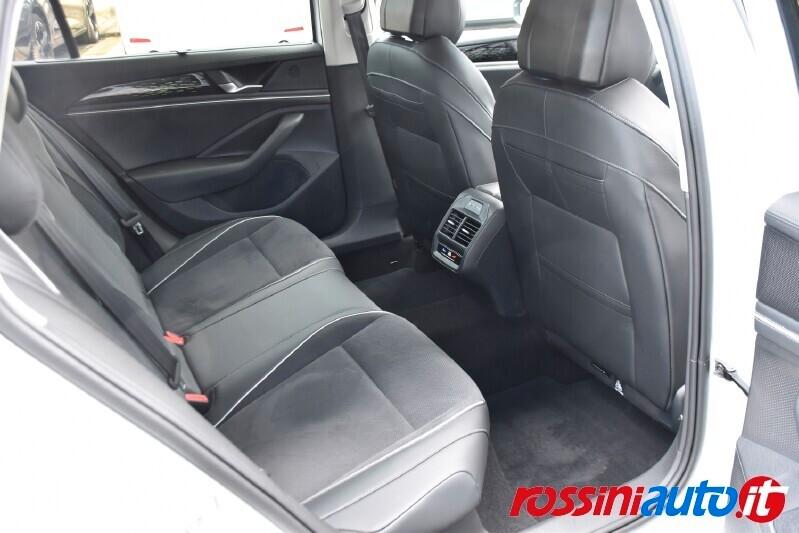 VOLKSWAGEN PASSAT 2.0 TDI 150 CV DSG ELEGANCE MATRIX LED - BAULE ELE