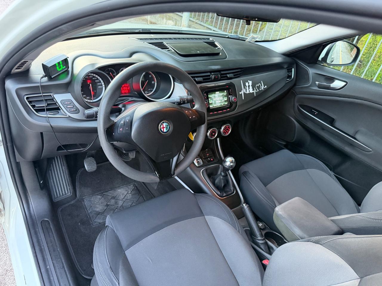 Alfa Romeo Giulietta 1.6 JTDm-2 105 CV Exclusive