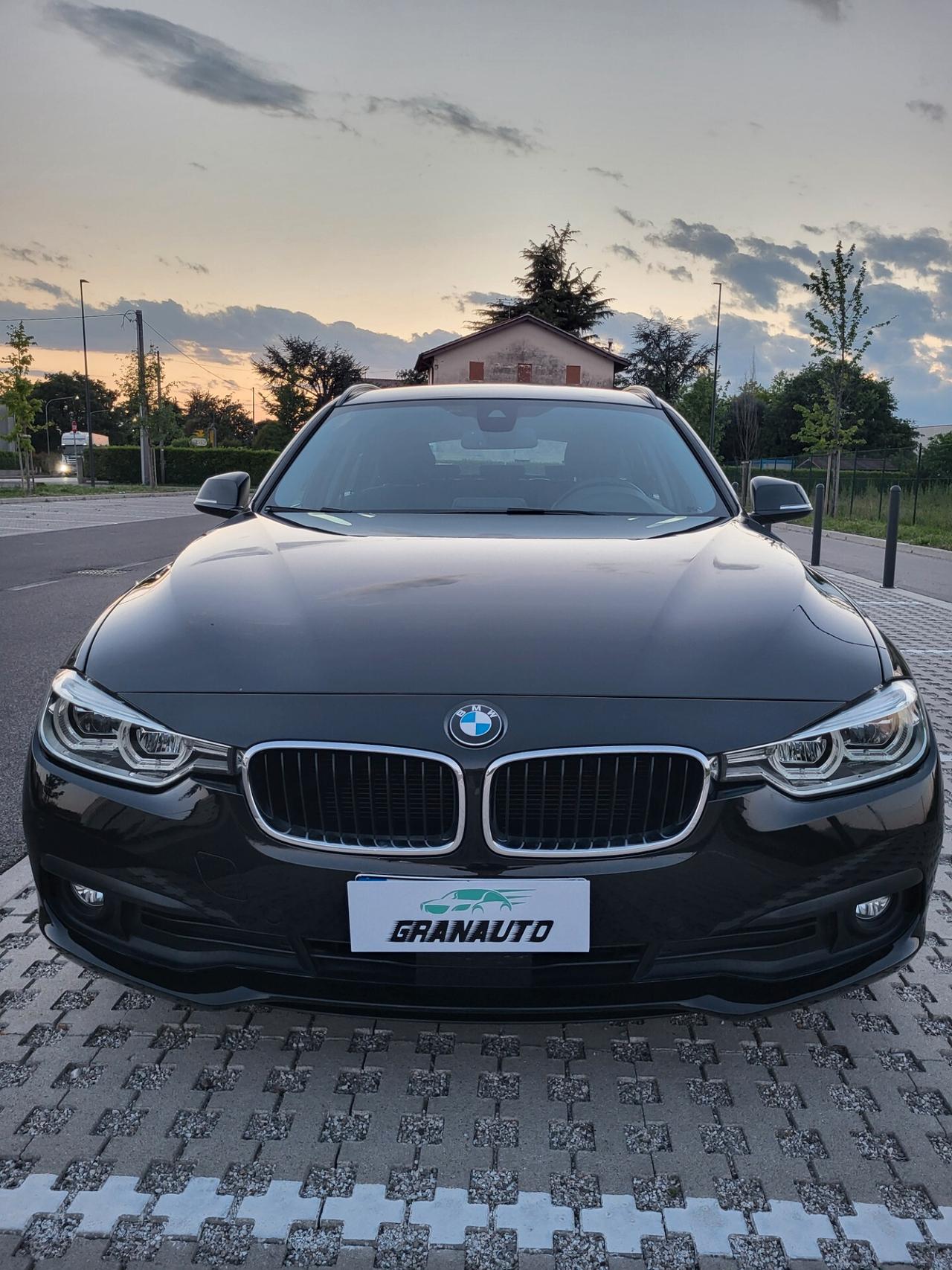 Bmw 320d xDrive Touring Business Advantage