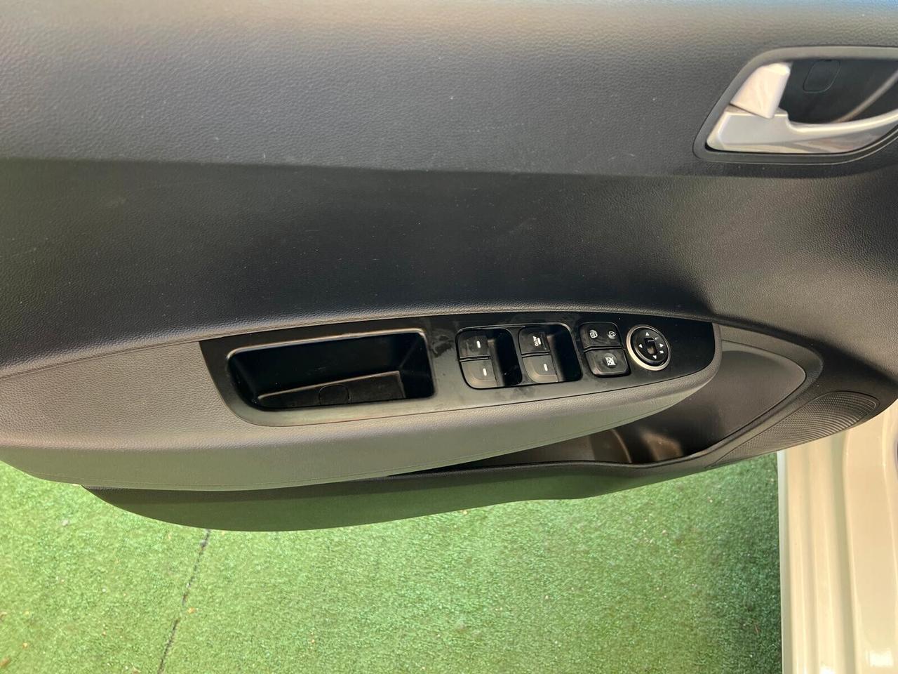 HYUNDAI I10 1.0 BENZINA 65CV