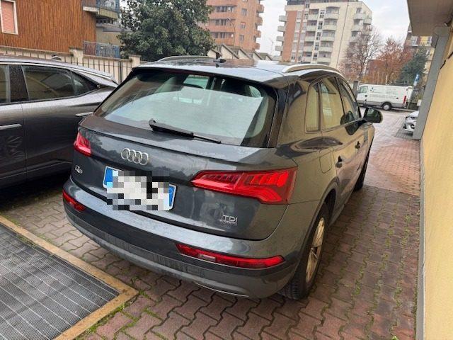 AUDI Q5 2.0 TDI 190 CV quattro S tronic Business