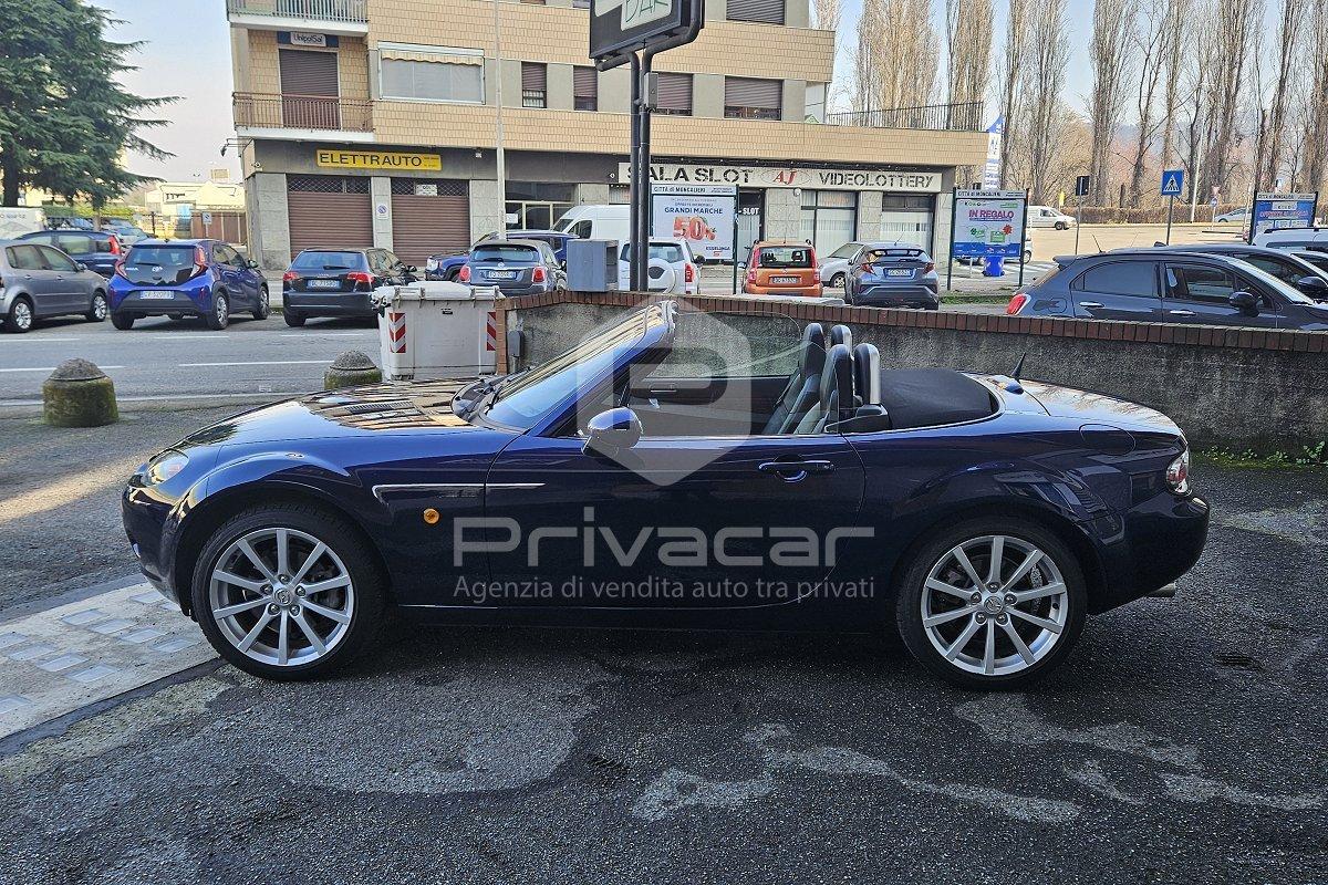 MAZDA MX-5 Roadster Coupé 2.0L Fire