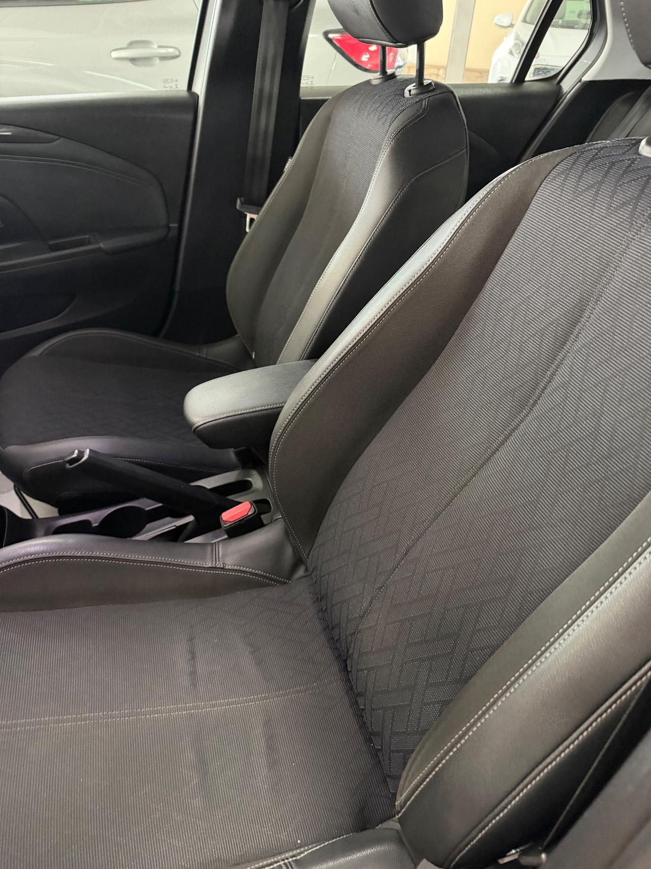 Opel Corsa 1.5 D 100 CV Edition