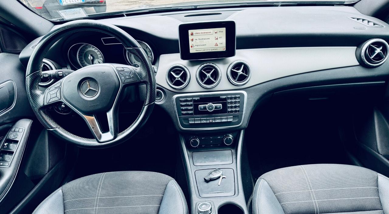 Mercedes-benz GLA 220 CDI Automatic Premium