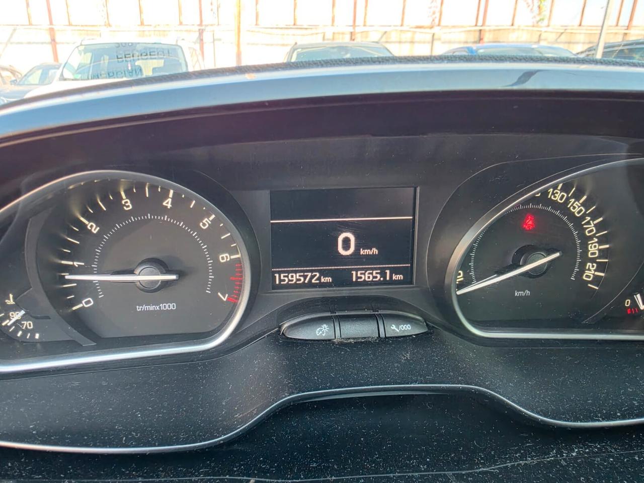 Peugeot 208 PureTech 82 5 porte Allure