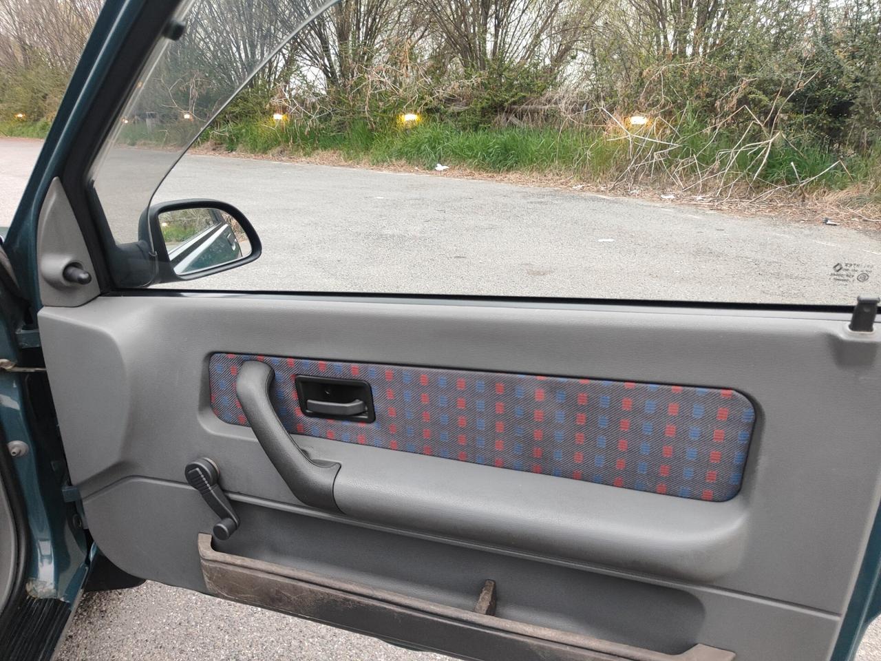Renault Clio 1.2 benzina GPL 92.000 km